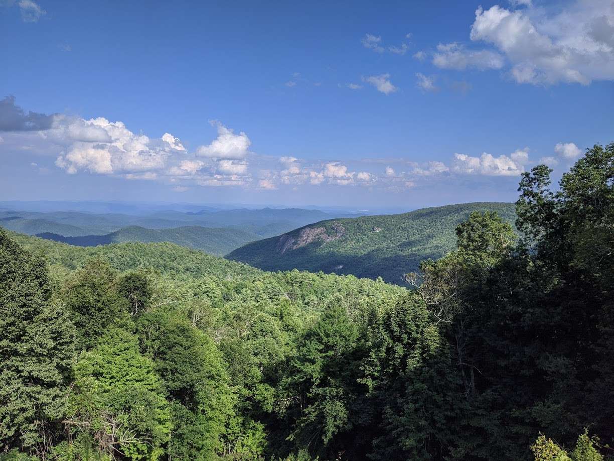 Lost Cove Cliffs Overlook